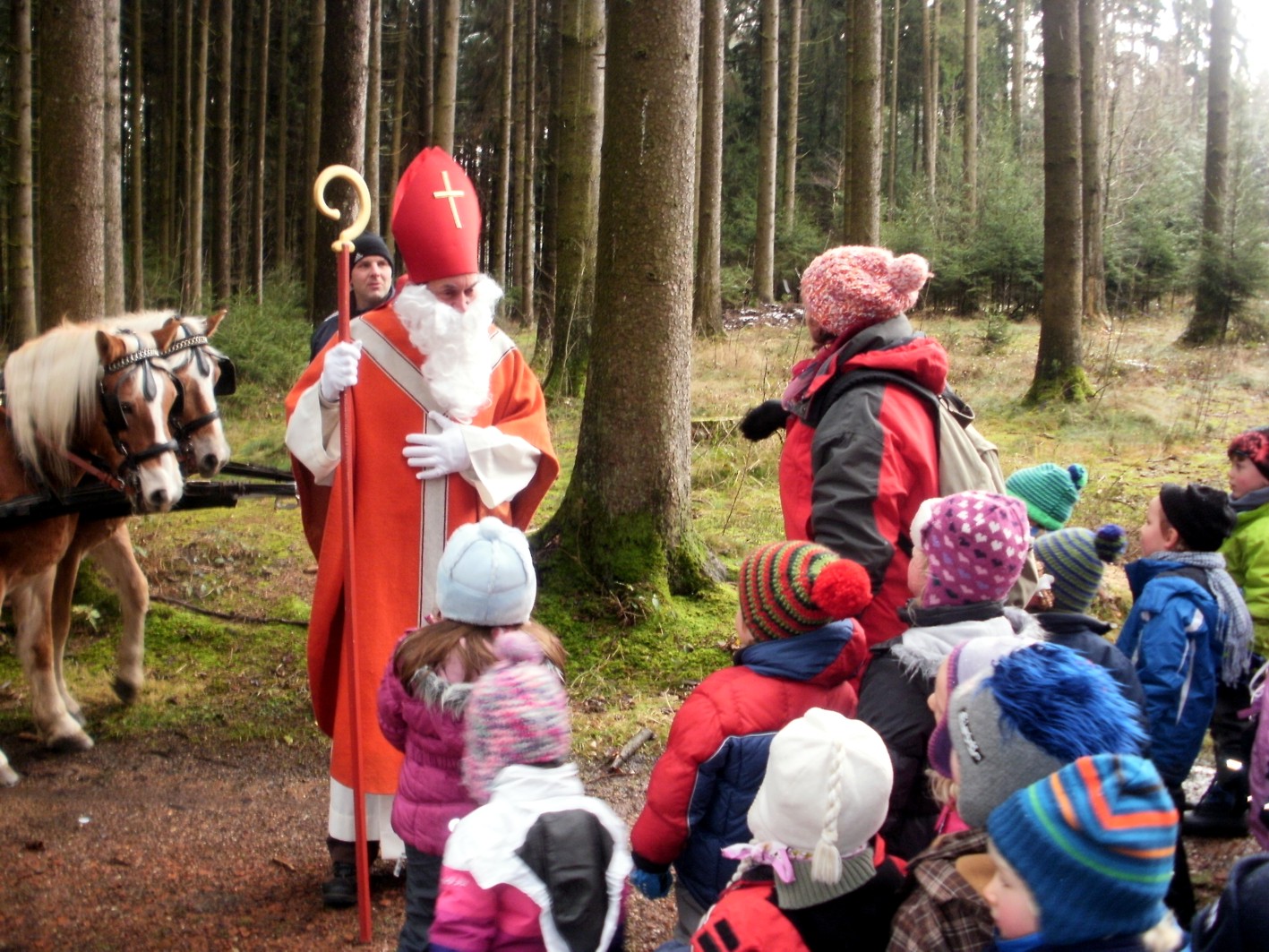 Nikolausfeier im Wald 2012